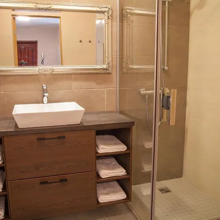 דירה Pikk 80 Deluxe Apartement טרטו
